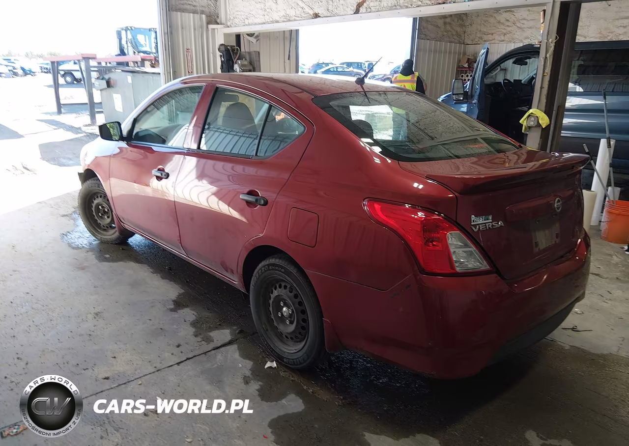 2018 Nissan Versa 1.6 S+ VIN:3N1CN7AP2JL828755 - 3