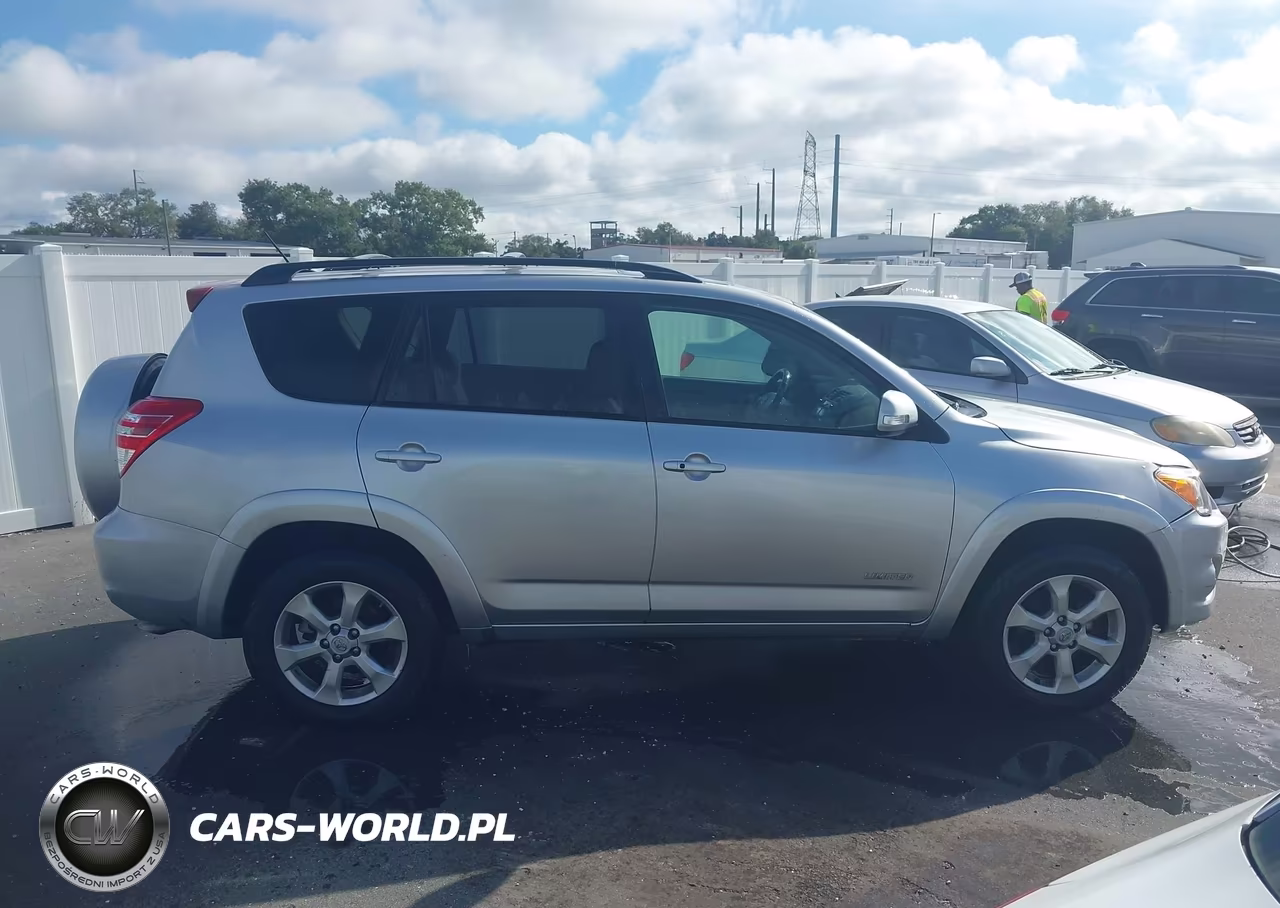 2010 Toyota Rav4 Limited V6 VIN:JTMDK4DVXAD016550 - 13