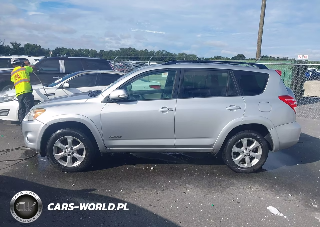 2010 Toyota Rav4 Limited V6 VIN:JTMDK4DVXAD016550 - 14