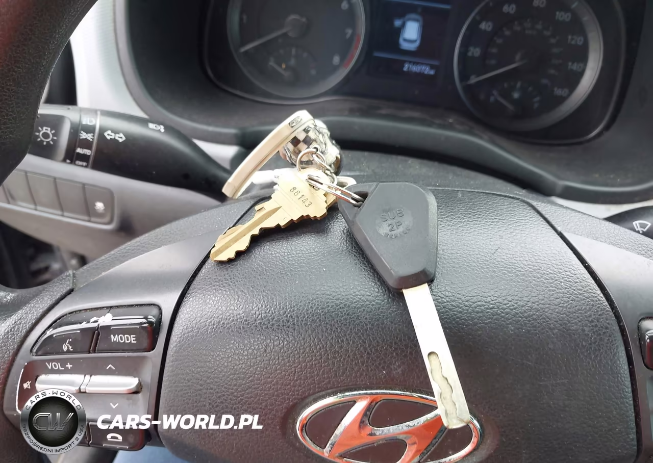2018 Hyundai Kona Se VIN:KM8K1CAA7JU094172 - 11