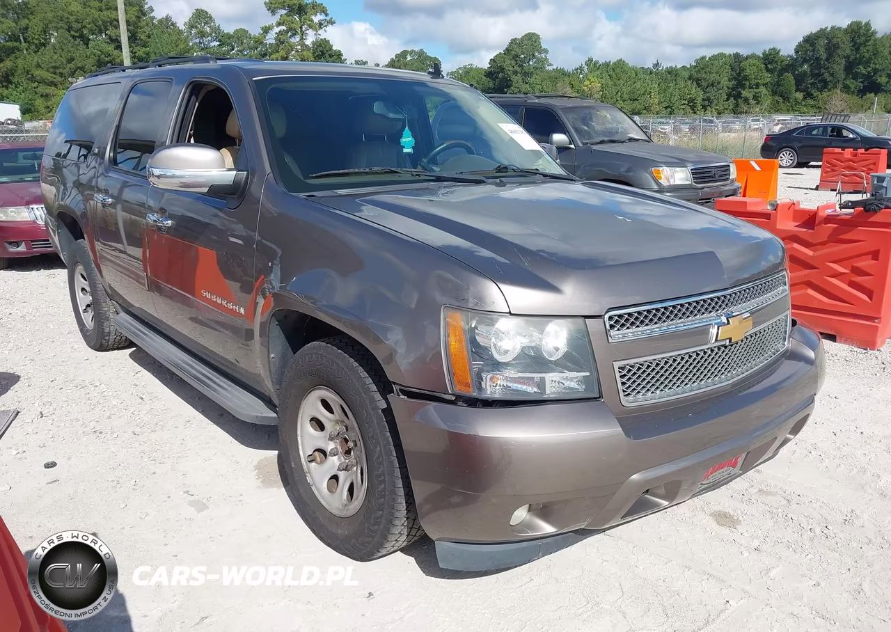 2012 Chevrolet Suburban Lt VIN:1GNSCJE05CR196670 - 1