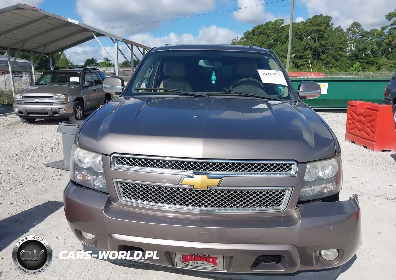 2012 Chevrolet Suburban Lt VIN:1GNSCJE05CR196670 - 12