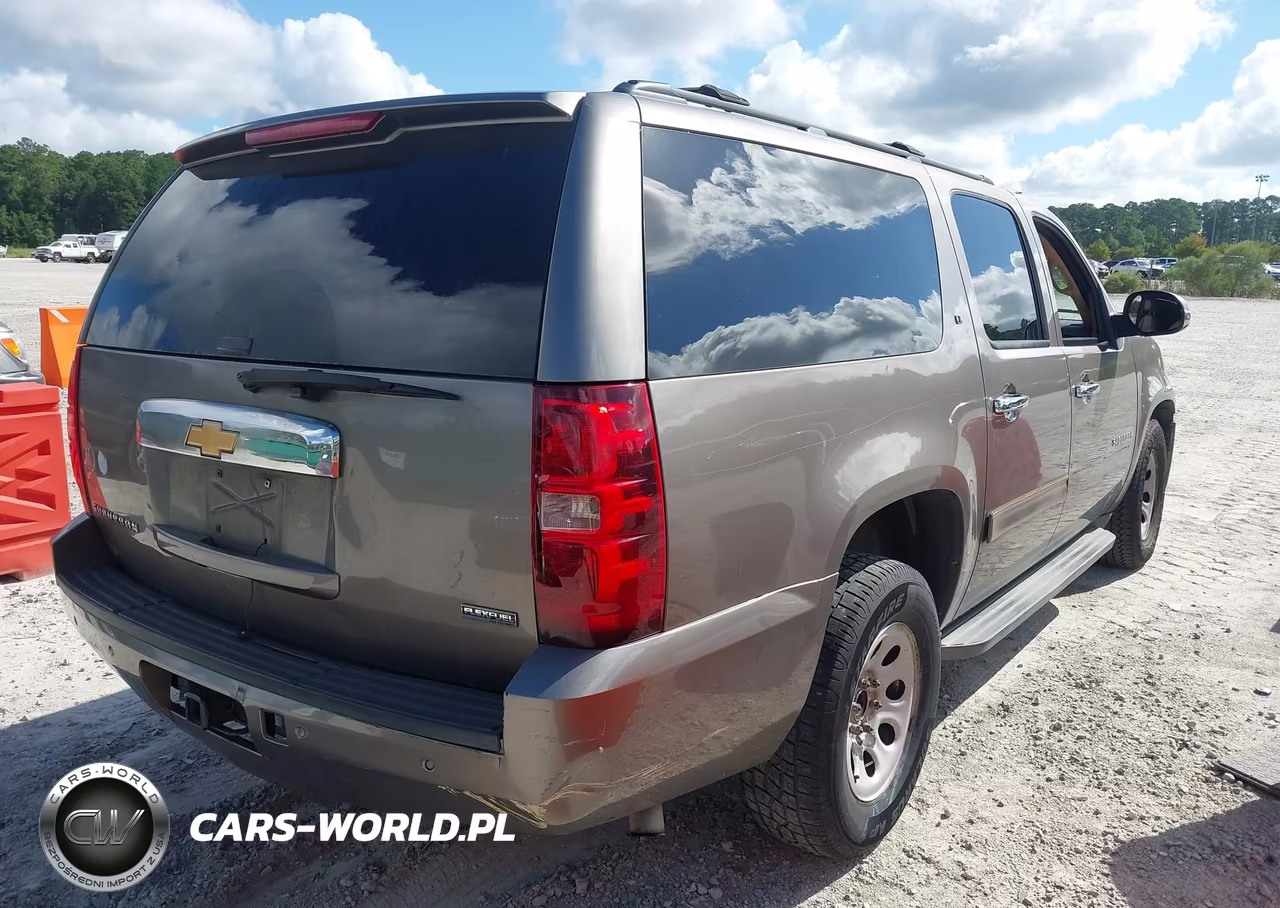 2012 Chevrolet Suburban Lt VIN:1GNSCJE05CR196670 - 4