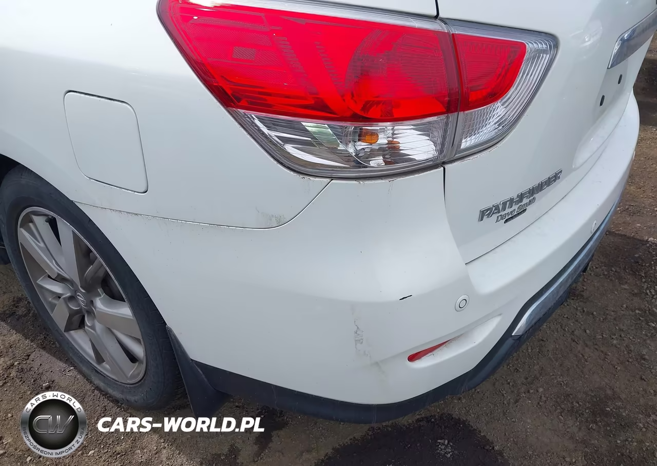 2013 Nissan Pathfinder Platinum VIN:5N1AR2MMXDC624925 - 6