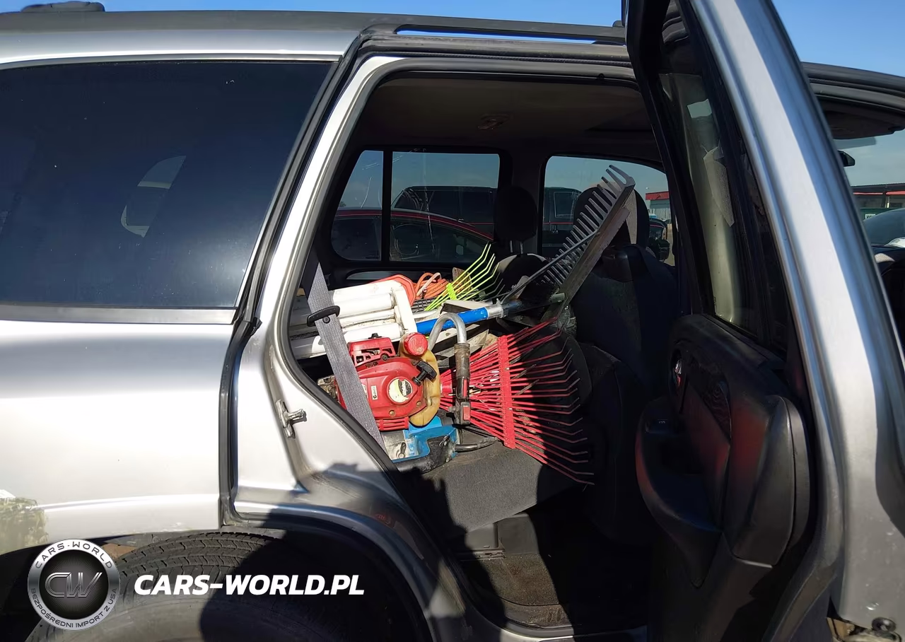 2005 GMC Envoy Sle VIN:1GKDT13S352183020 - 8