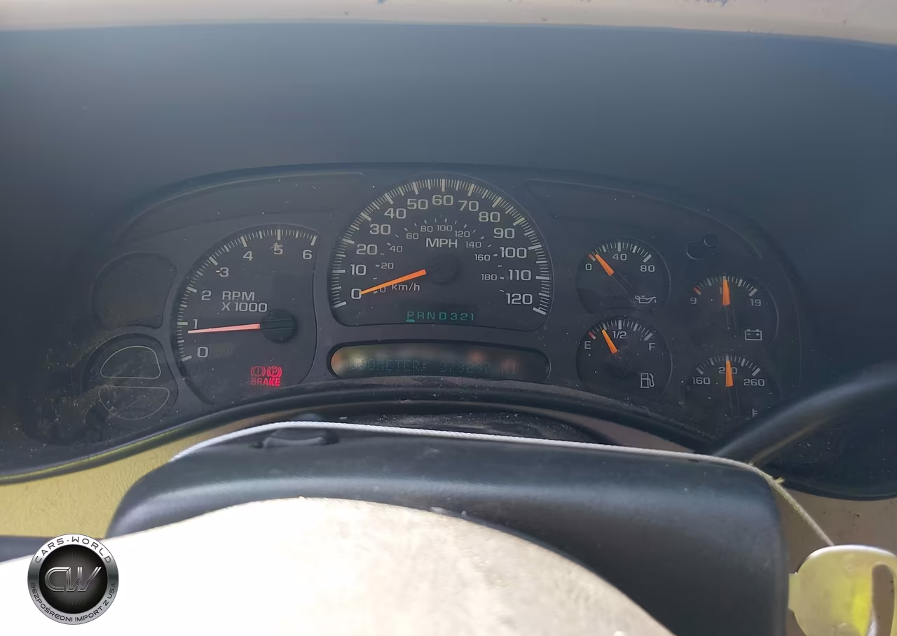 2004 Chevrolet Tahoe Ls VIN:1GNEC13V14J331378 - 7