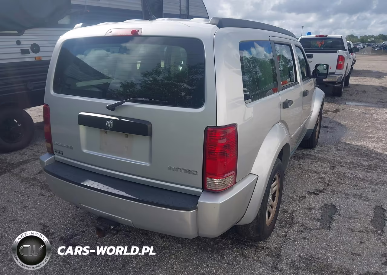 2011 Dodge Nitro Se VIN:1D4PT2GK8BW510091 - 4