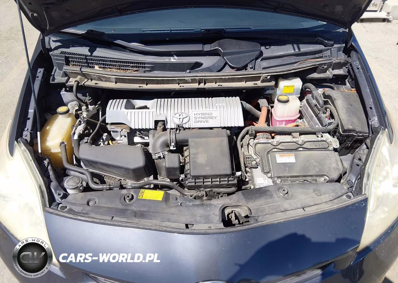 2013 Toyota Prius Two VIN:JTDKN3DU1D1678491 - 10