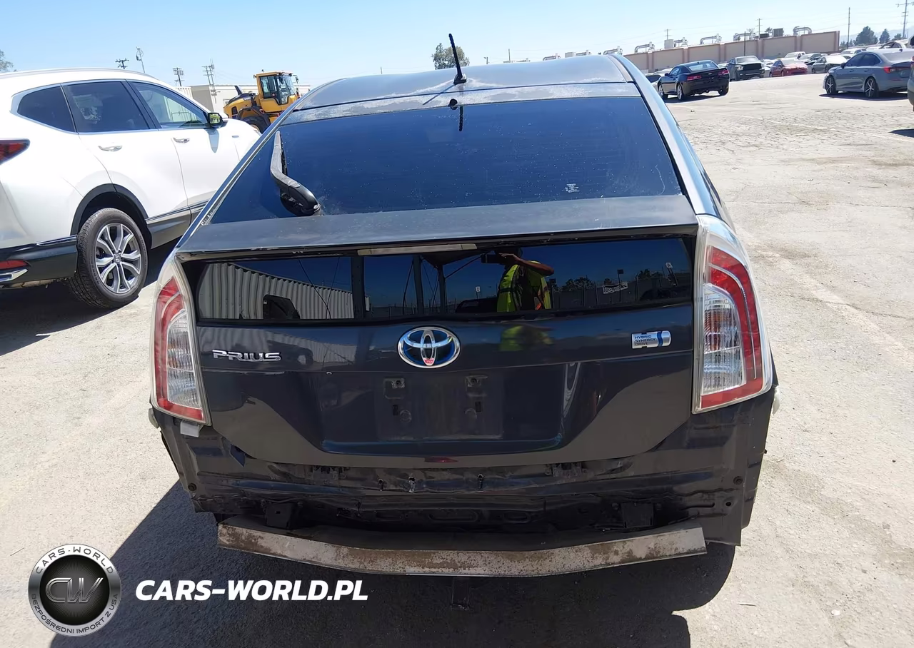2013 Toyota Prius Two VIN:JTDKN3DU1D1678491 - 16
