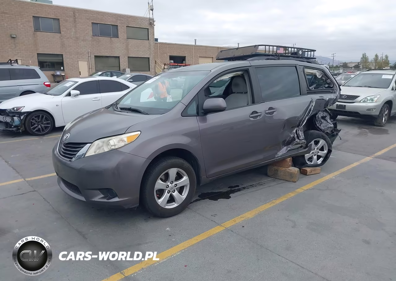 2011 Toyota Sienna Le V6 VIN:5TDKK3DC2BS056868 - 2