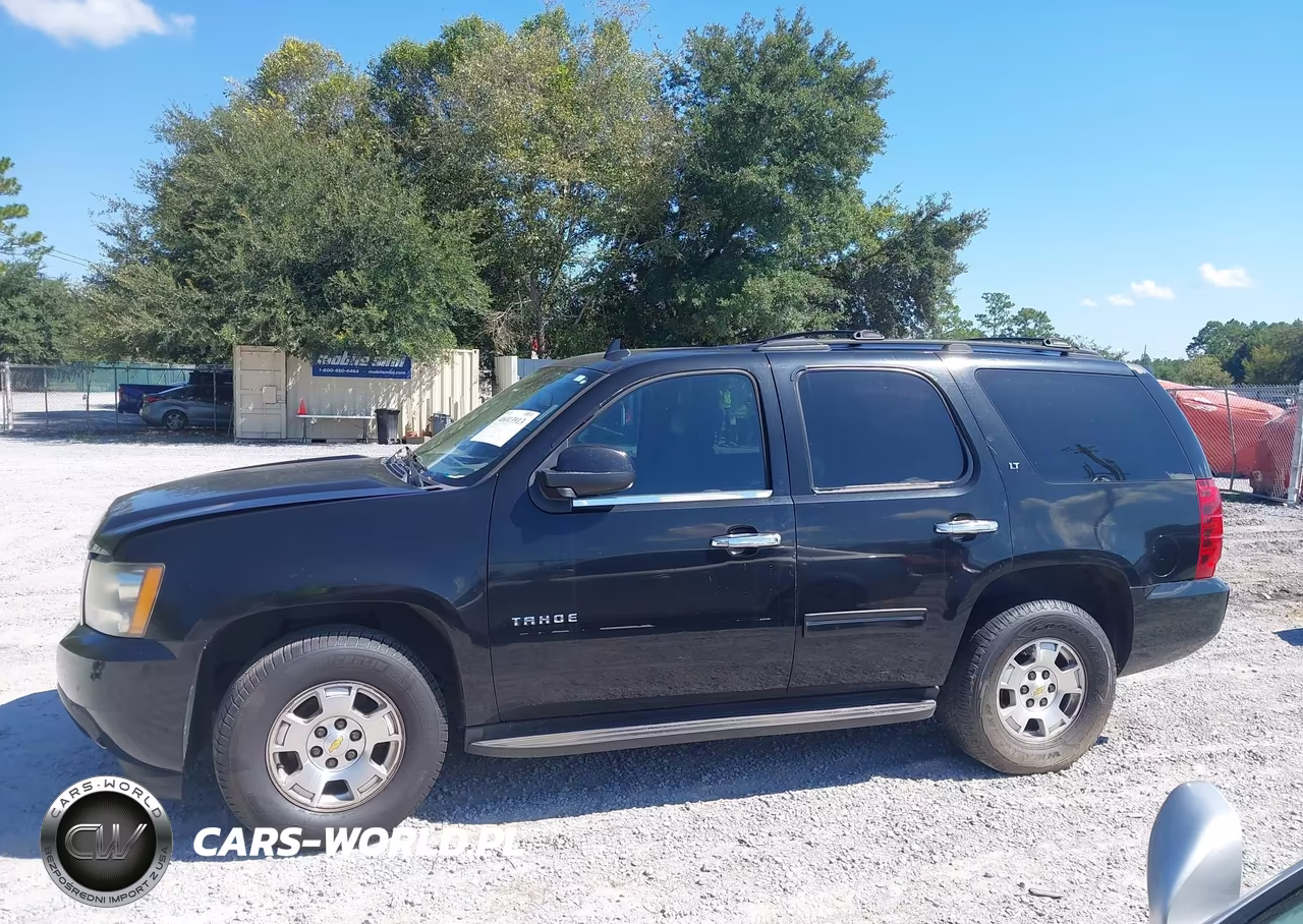 2011 Chevrolet Tahoe Lt VIN:1GNSCBE03BR176227 - 14
