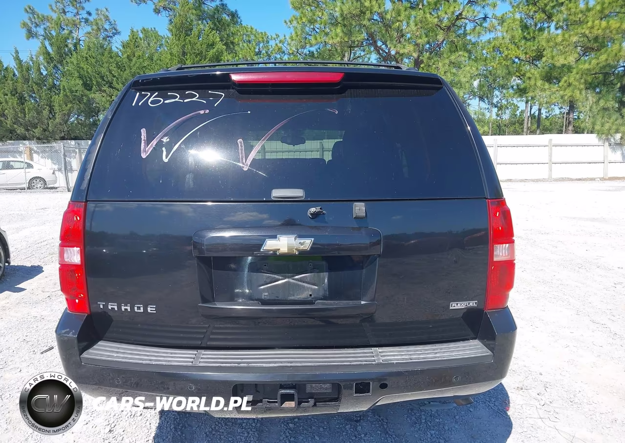 2011 Chevrolet Tahoe Lt VIN:1GNSCBE03BR176227 - 16