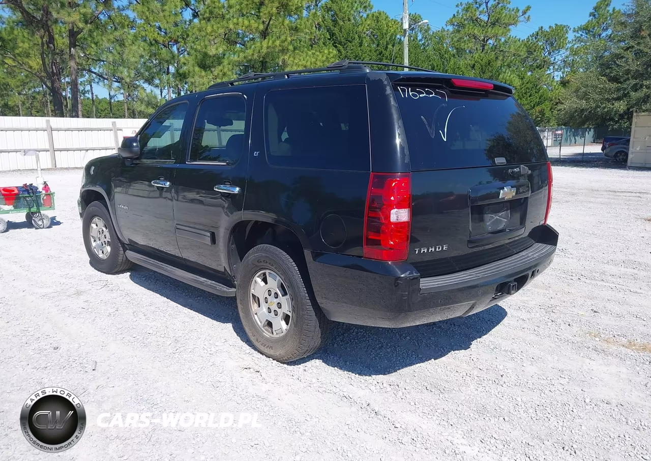 2011 Chevrolet Tahoe Lt VIN:1GNSCBE03BR176227 - 3