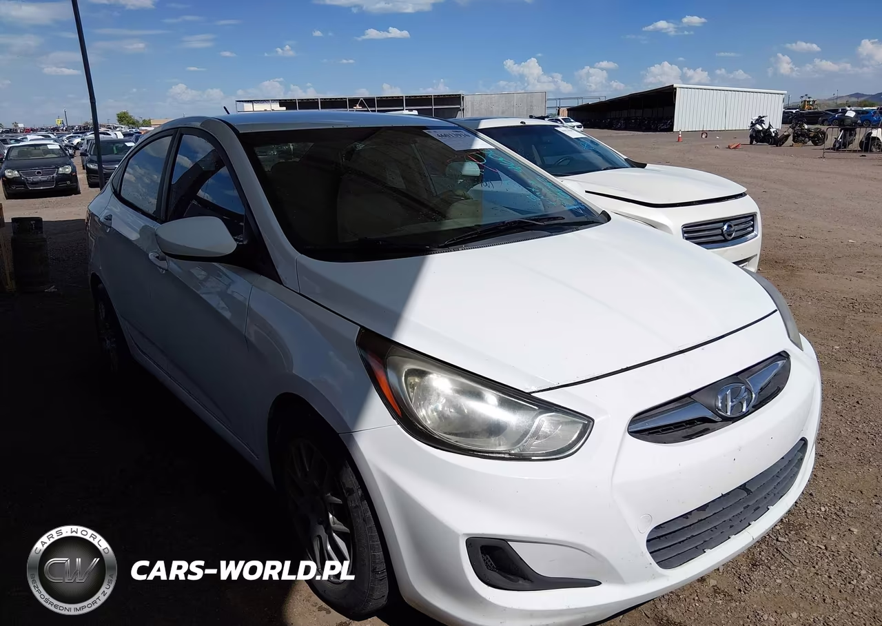 2013 Hyundai Accent Gls VIN:KMHCT4AE6DU537004 - 1