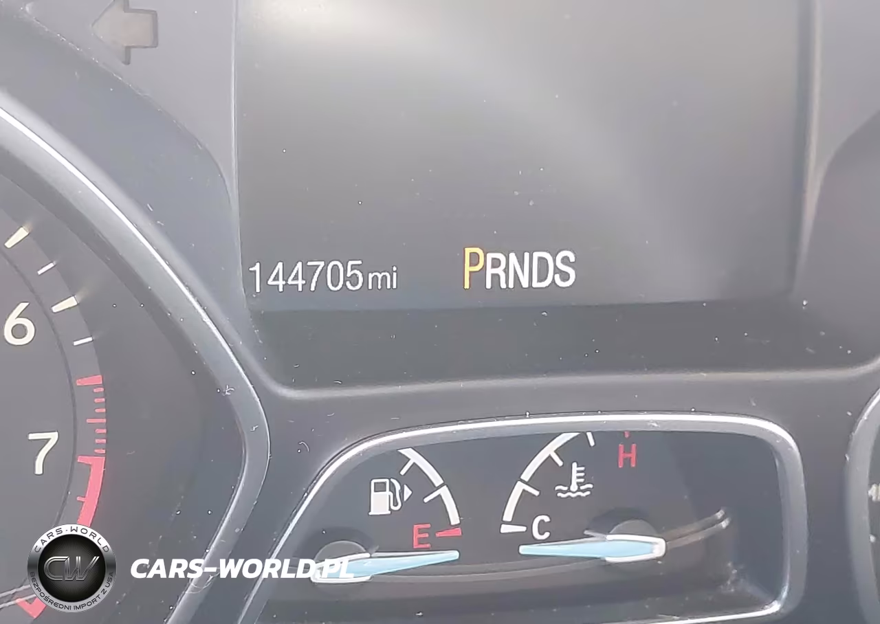 2015 Ford Focus Titanium VIN:1FADP3N20FL339556 - 15