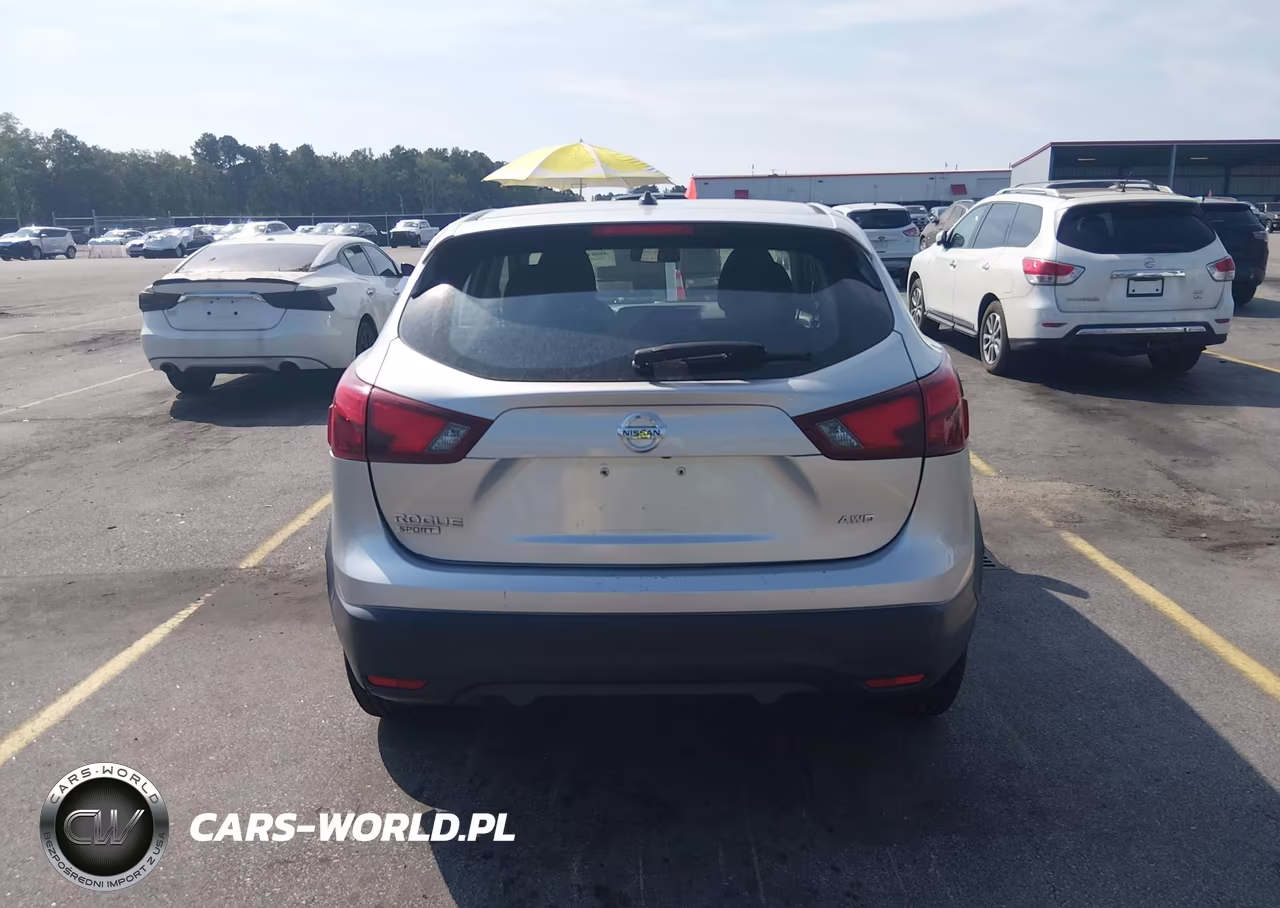 2018 Nissan Rogue Sport S VIN:JN1BJ1CR5JW259252 - 16
