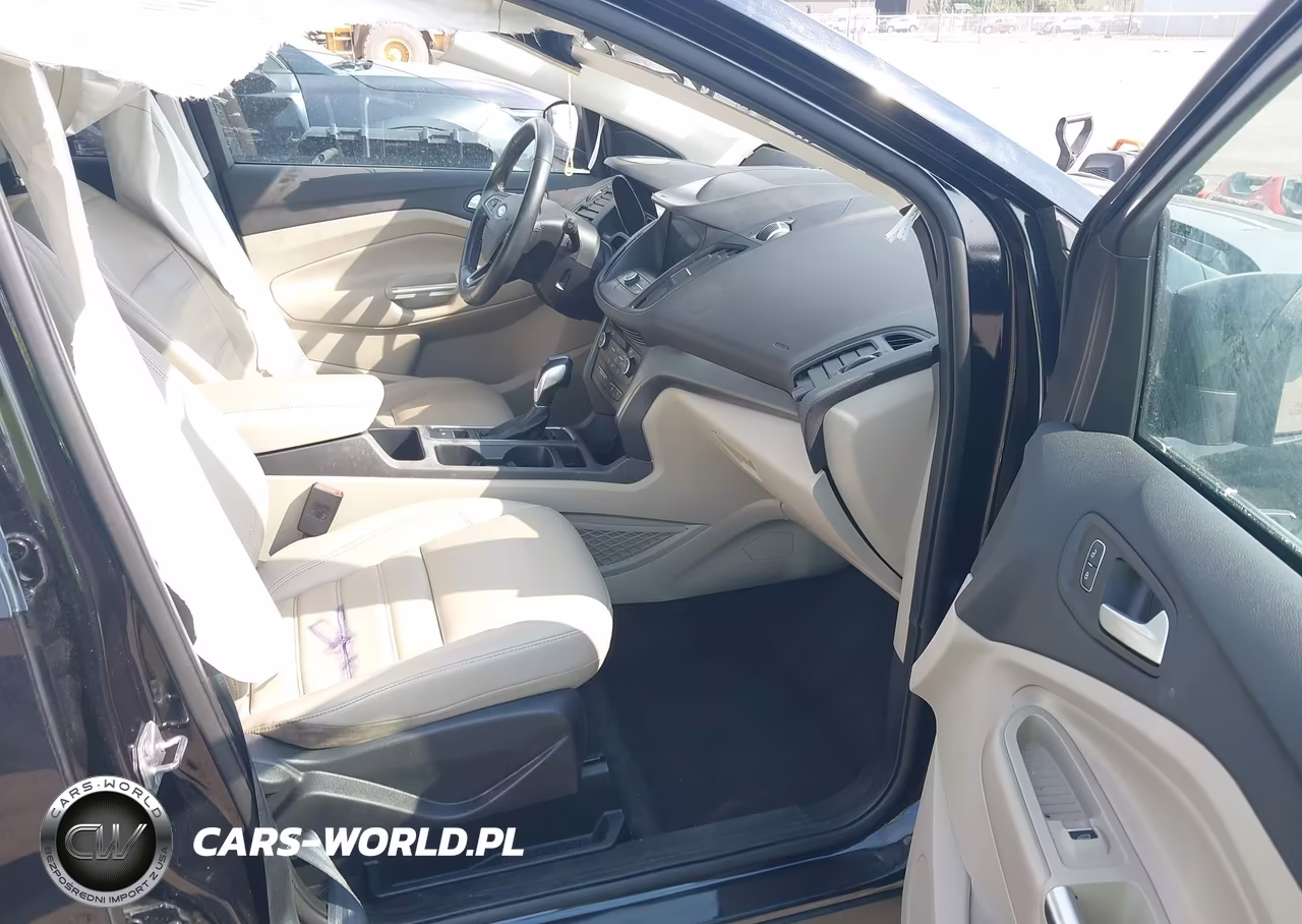 2019 Ford Escape Sel VIN:1FMCU9HD1KUC49010 - 5