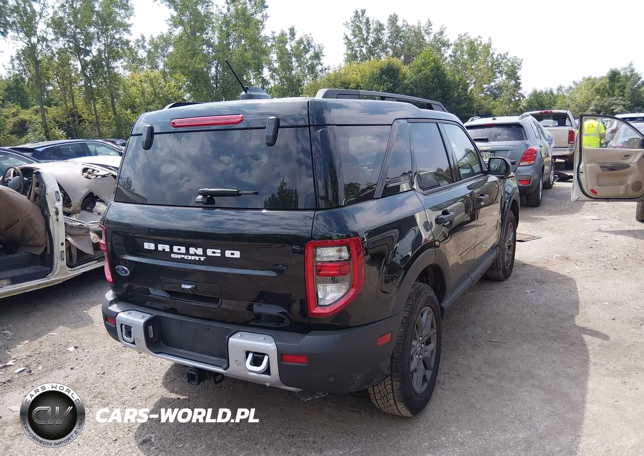 2025 Ford Bronco Sport Big Bend VIN:3FMCR9BN6SRE64926 - 4