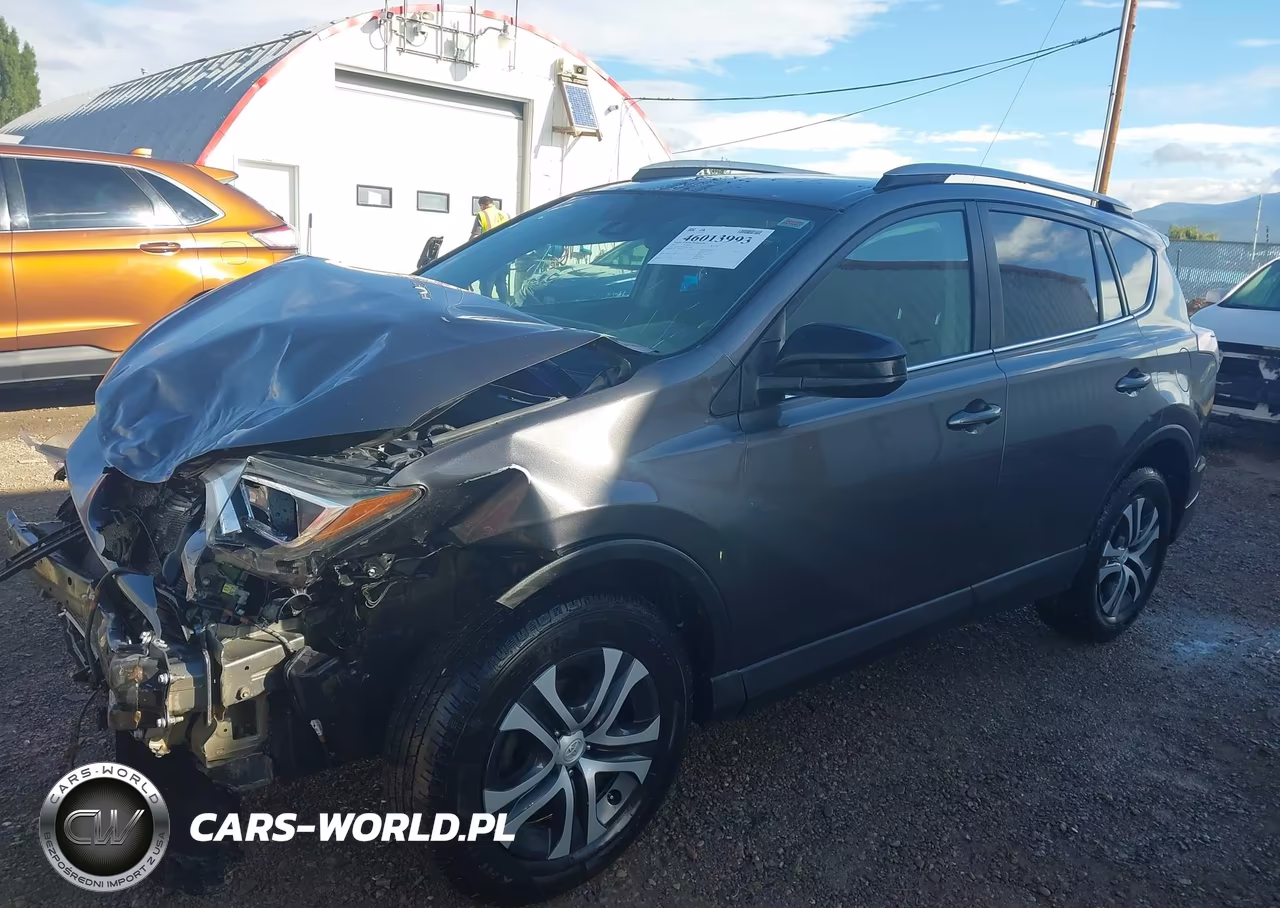 2017 Toyota Rav4 Le VIN:2T3BFREV6HW611092 - 2