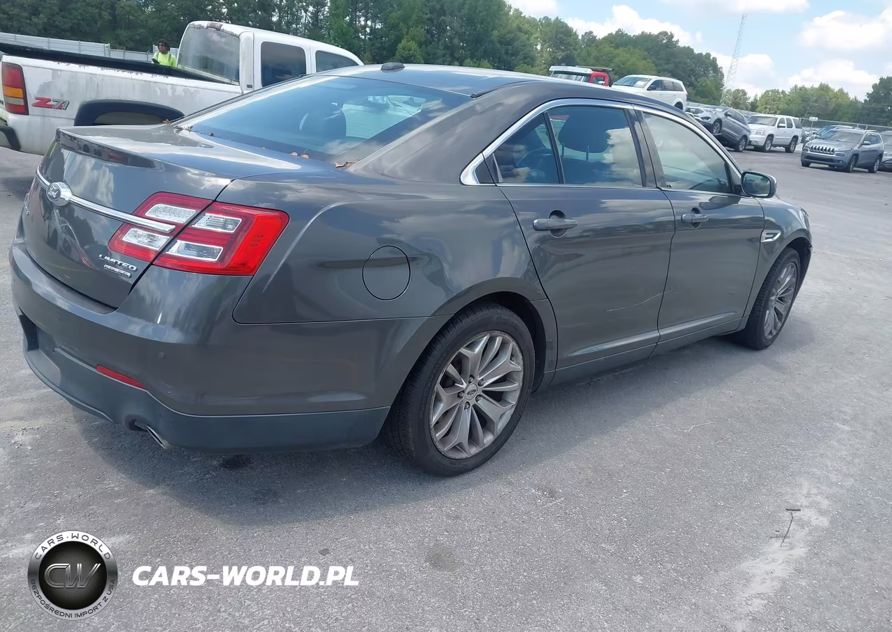 2017 Ford Taurus Limited VIN:1FAHP2F87HG113069 - 4
