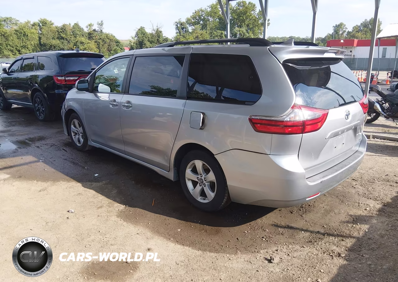 2020 Toyota Sienna Le VIN:5TDKZ3DC0LS035787 - 3