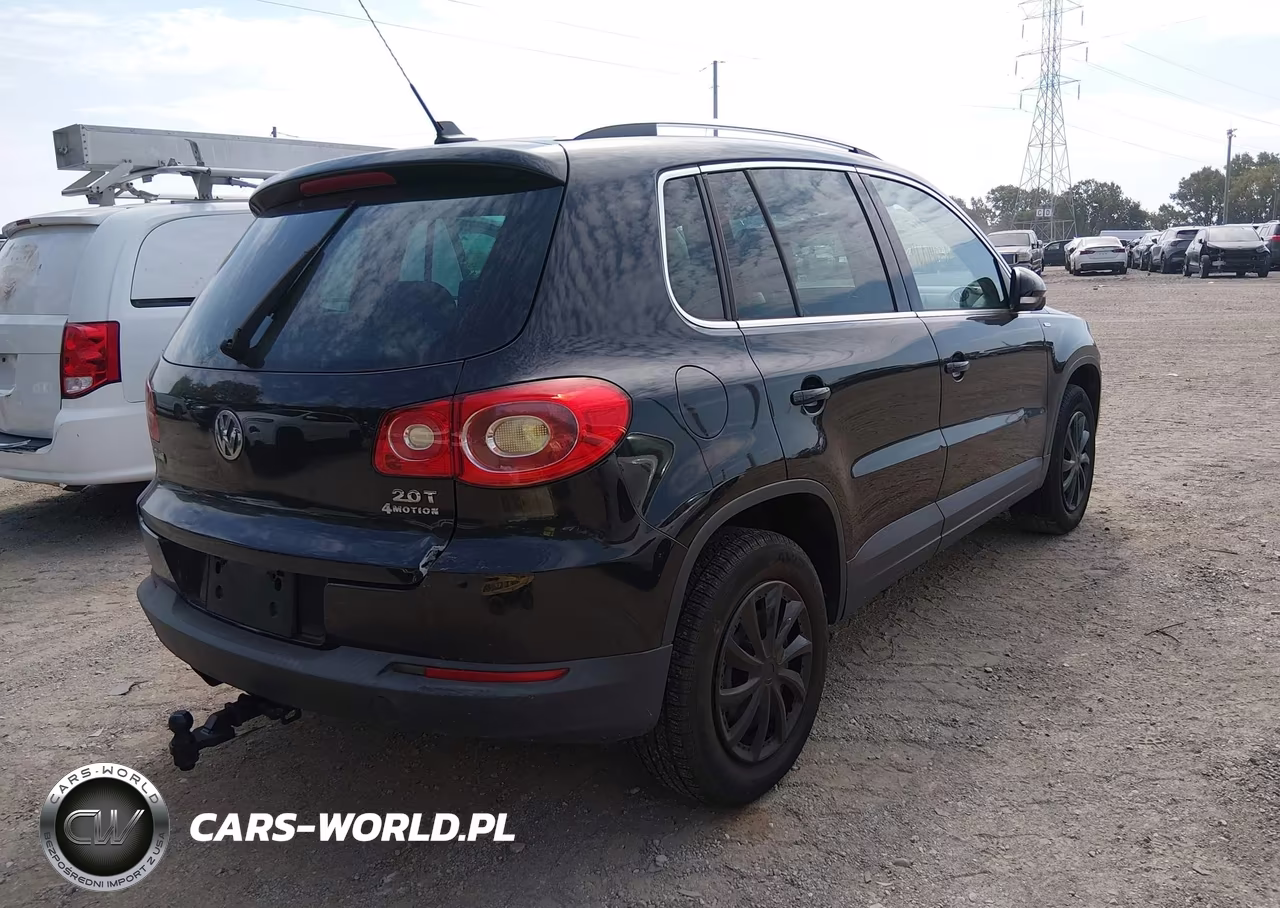 2010 Volkswagen Tiguan Wolfsburg Edition VIN:WVGBV7AX9AW534560 - 4