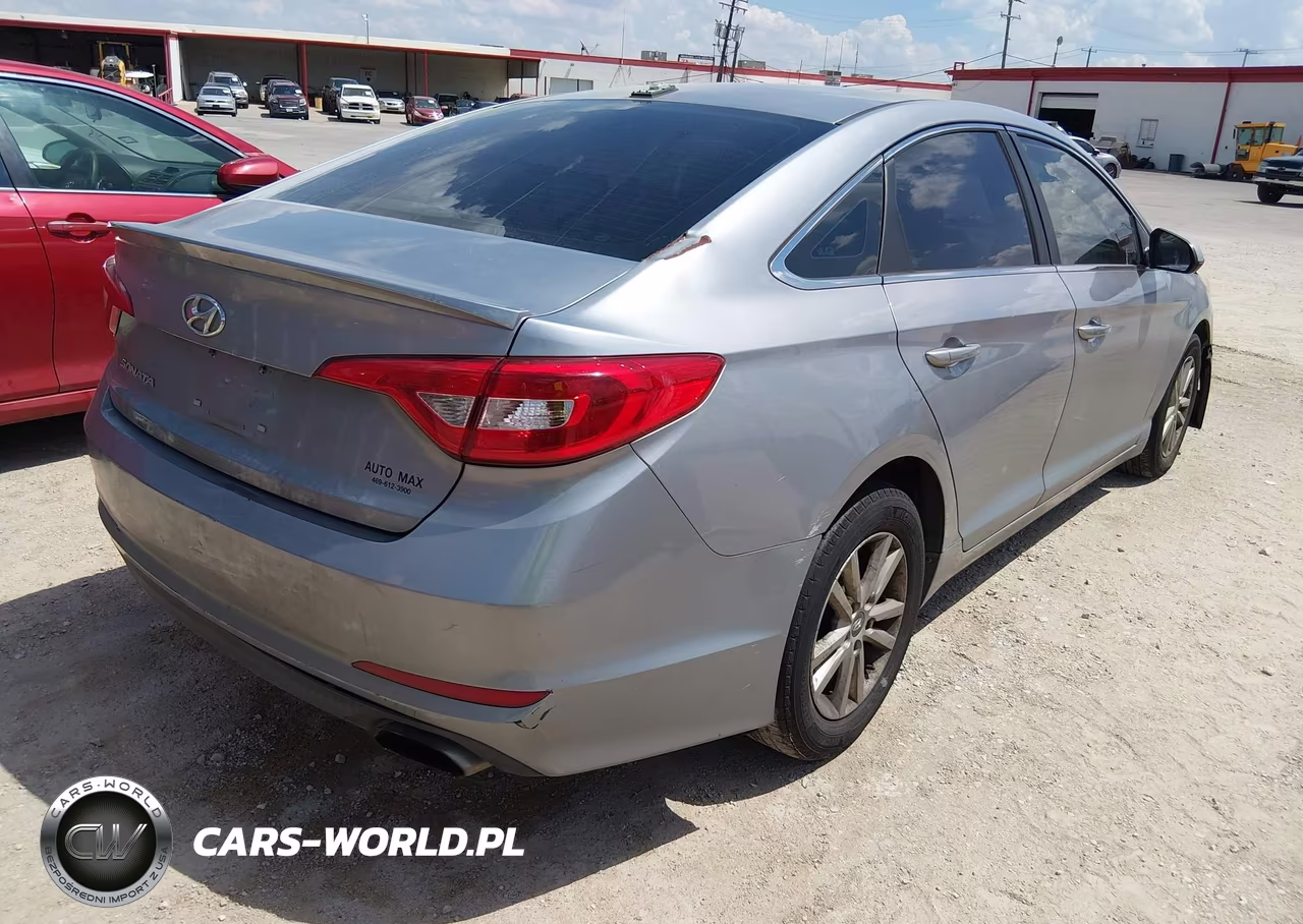 2015 Hyundai Sonata Se VIN:5NPE24AF9FH007812 - 4