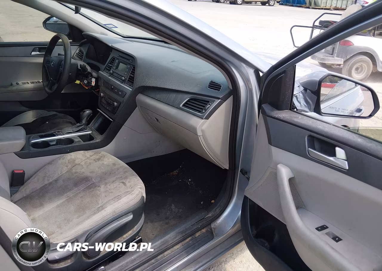 2015 Hyundai Sonata Se VIN:5NPE24AF9FH007812 - 5