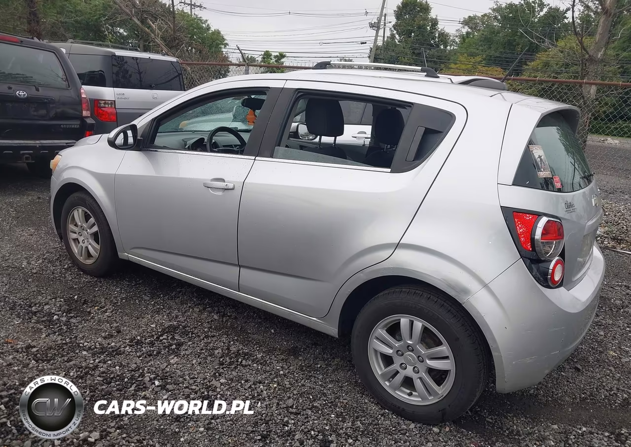 2015 Chevrolet Sonic Lt Auto VIN:1G1JC6SG0F4101042 - 3
