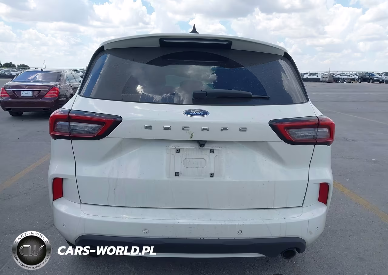 2023 Ford Escape St-Line VIN:1FMCU0MN7PUB14275 - 16