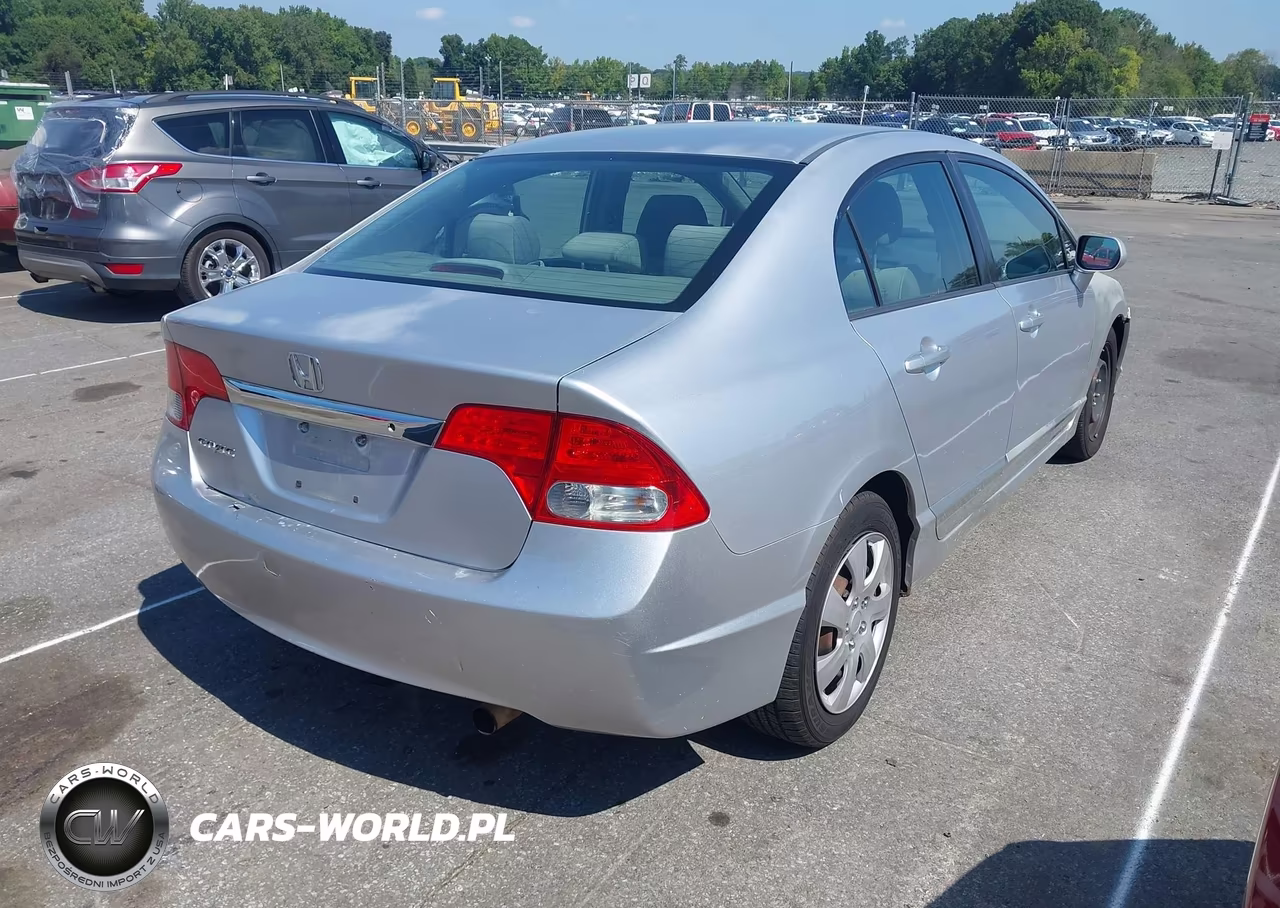 2010 Honda Civic Lx VIN:2HGFA1F59AH322473 - 4