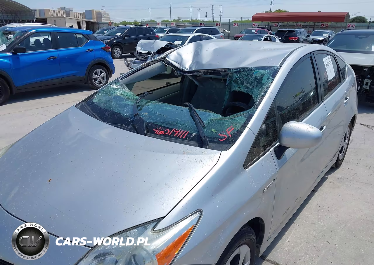 2014 Toyota Prius Two VIN:JTDKN3DU0E0376942 - 6