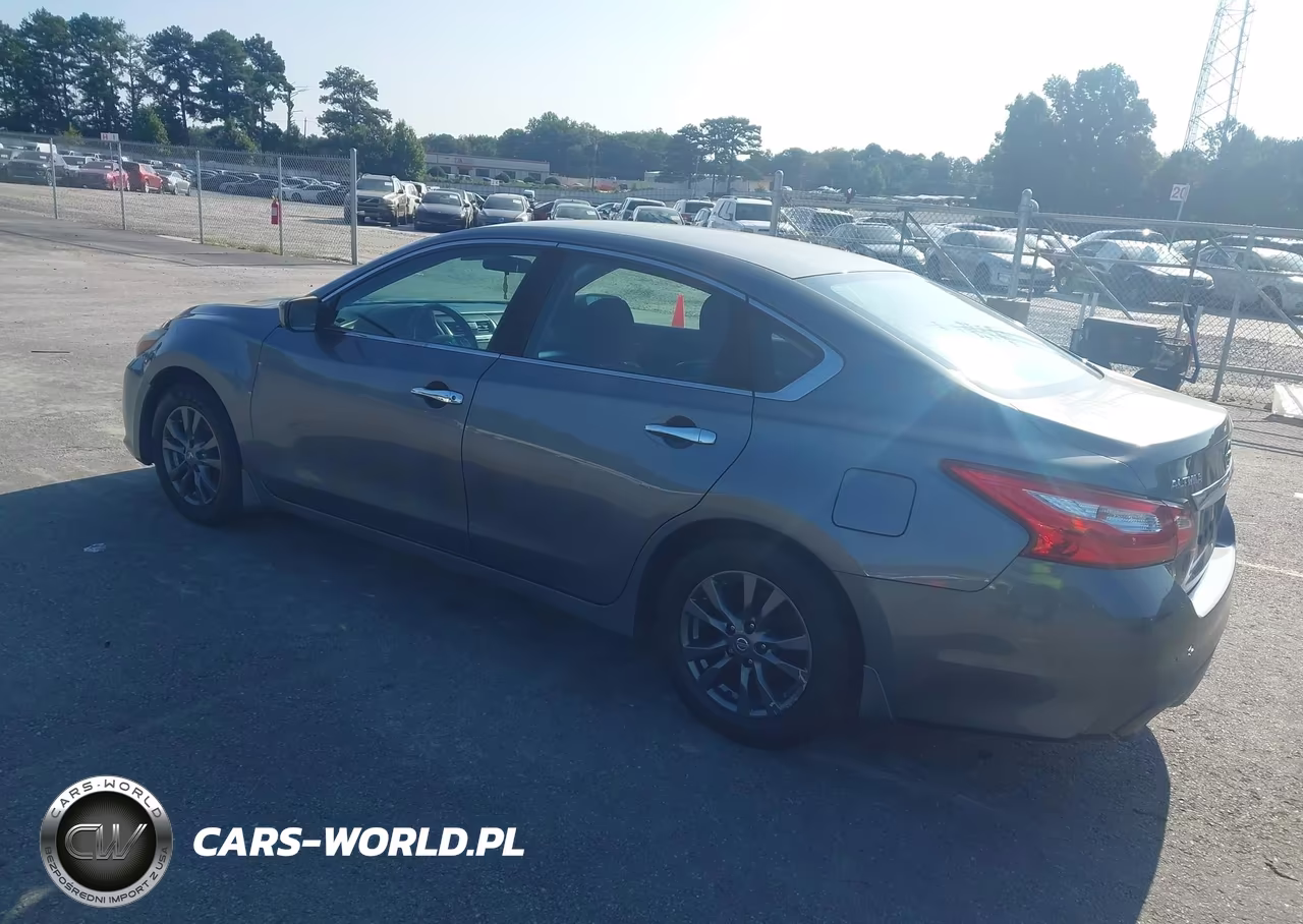 2016 Nissan Altima 2.5 S VIN:1N4AL3AP1GC185019 - 3