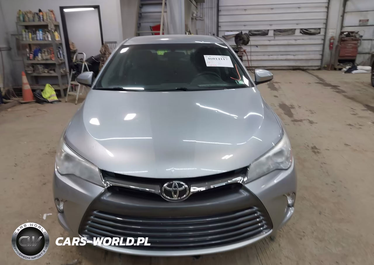 2016 Toyota Camry Le VIN:4T4BF1FK7GR568322 - 12