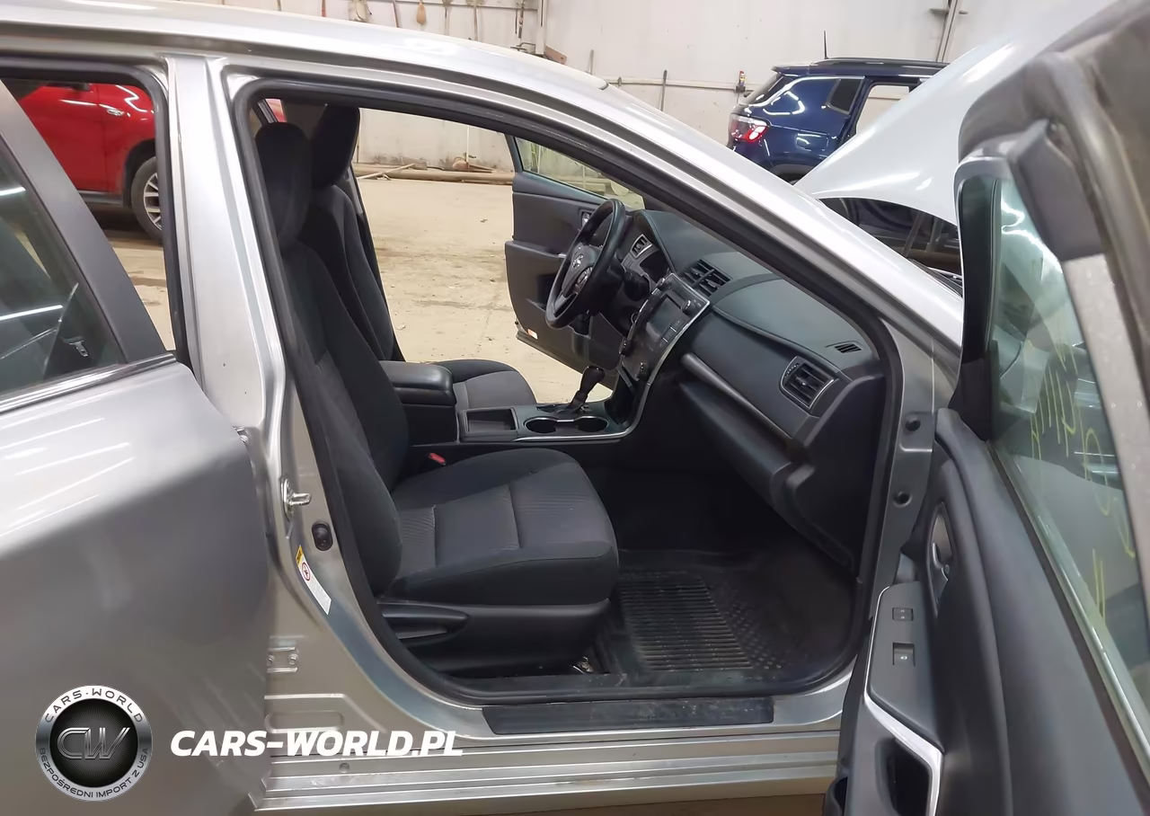 2016 Toyota Camry Le VIN:4T4BF1FK7GR568322 - 5
