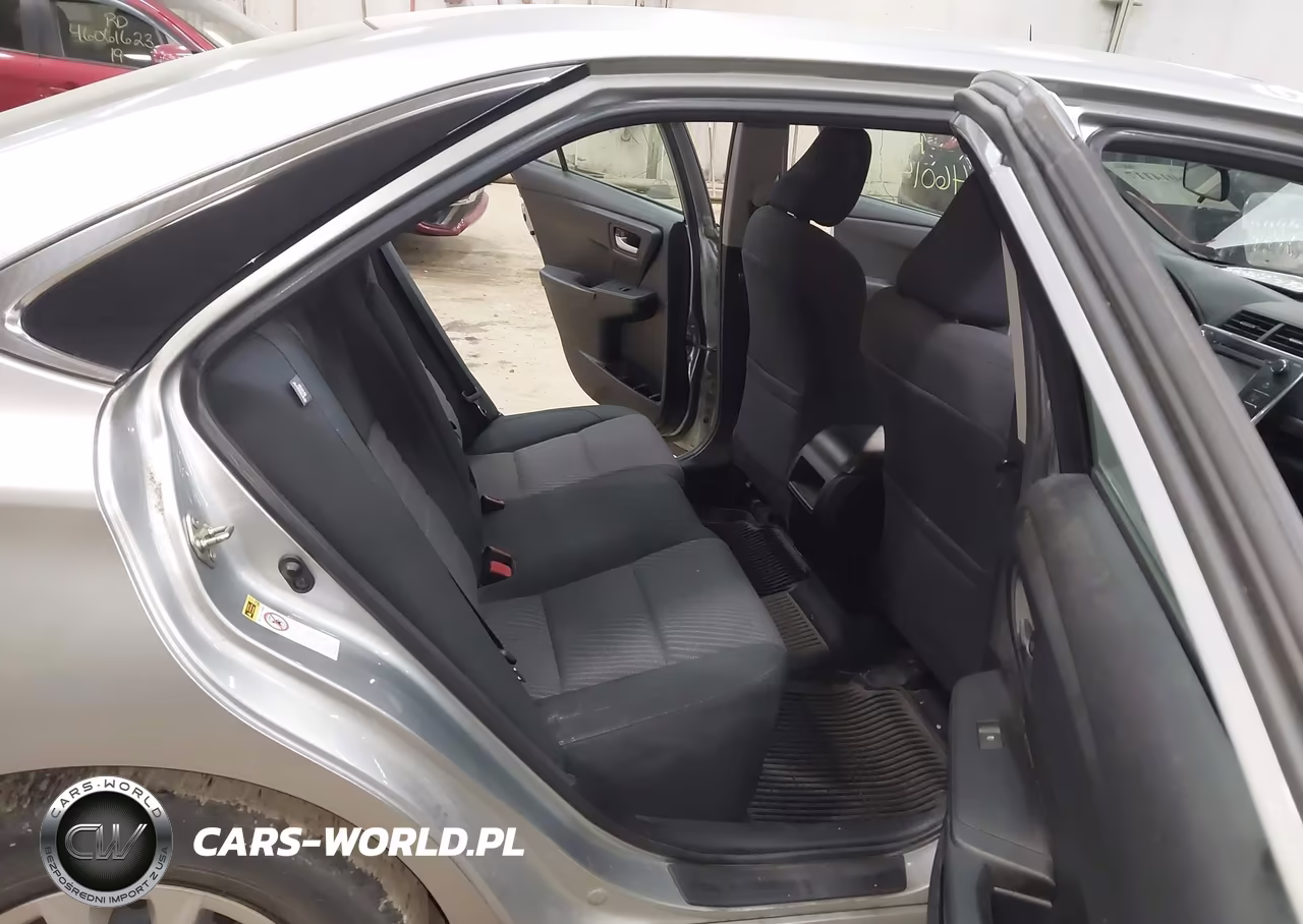 2016 Toyota Camry Le VIN:4T4BF1FK7GR568322 - 8