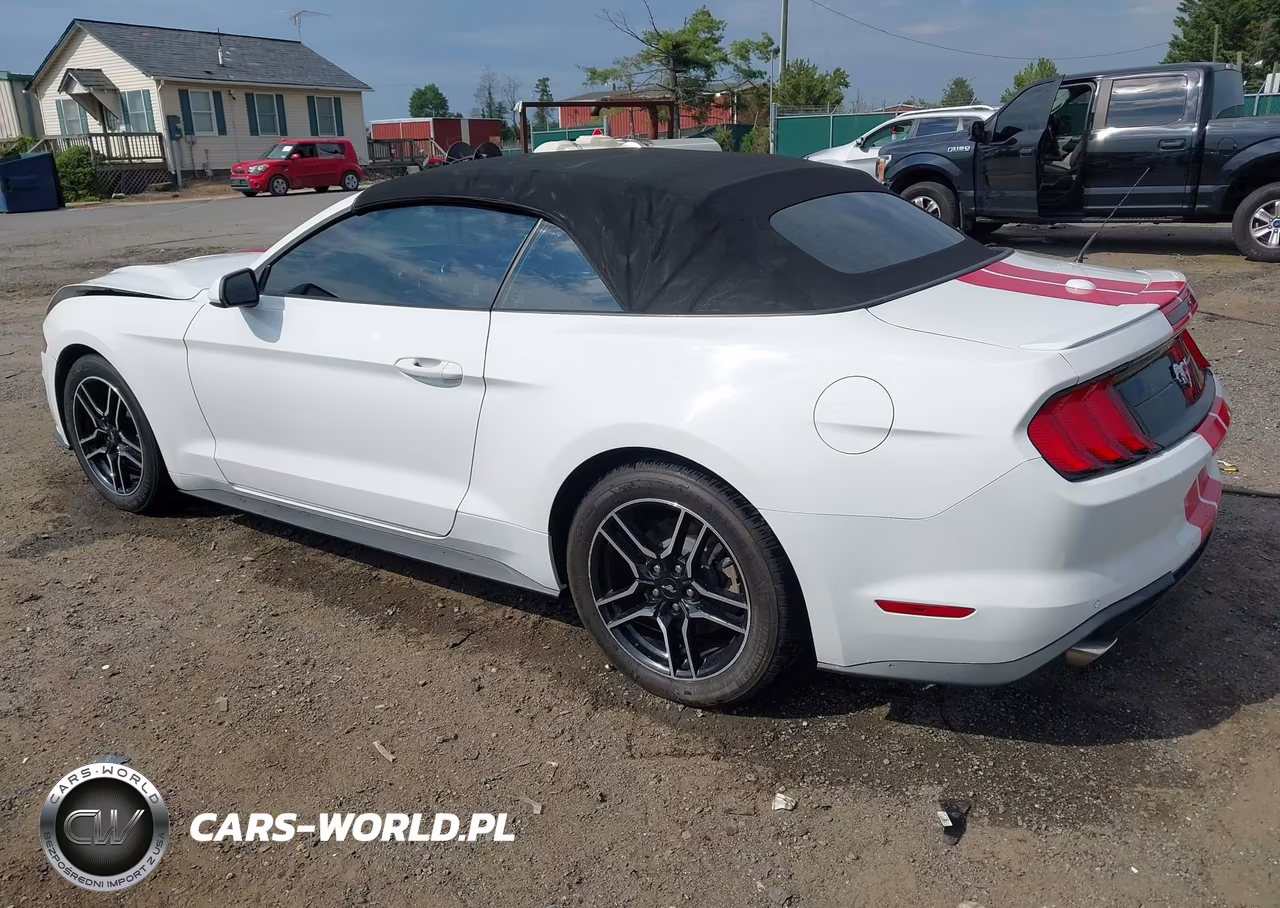 2021 Ford Mustang Ecoboost Premium VIN:1FATP8UHXM5108440 - 3