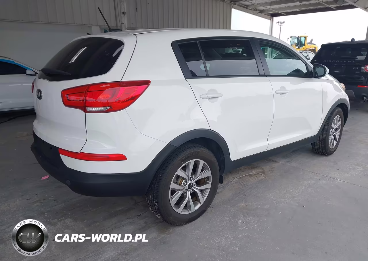 2016 Kia Sportage Lx VIN:KNDPB3AC9G7810179 - 4