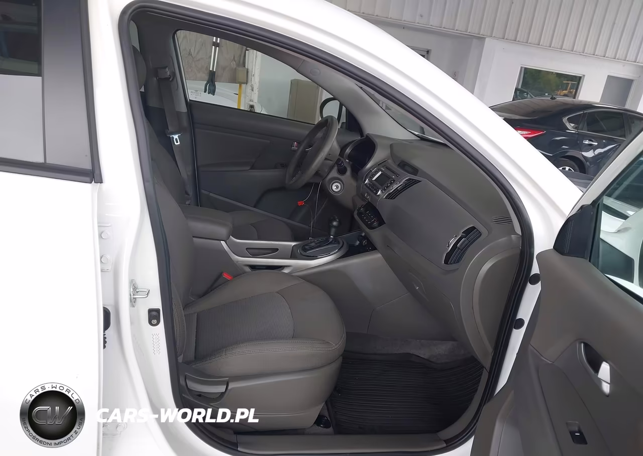 2016 Kia Sportage Lx VIN:KNDPB3AC9G7810179 - 5