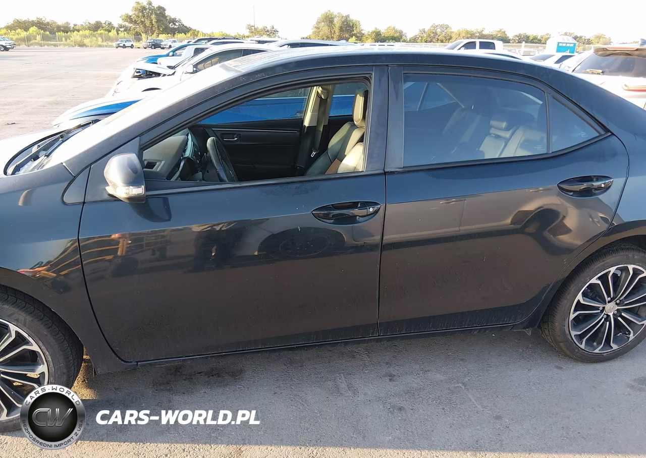 2015 Toyota Corolla S Plus VIN:5YFBURHE6FP250536 - 14