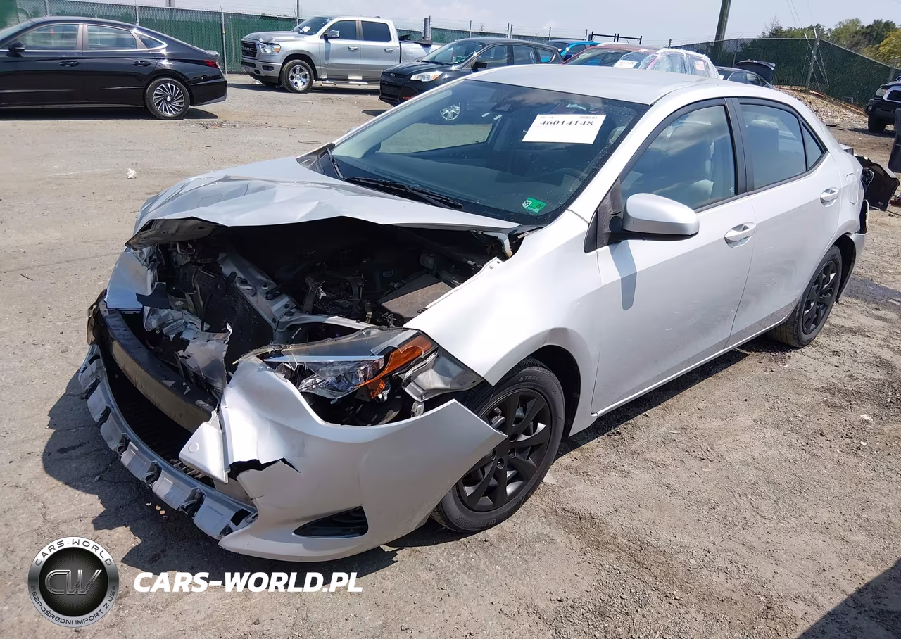 2017 Toyota Corolla Le VIN:2T1BURHE2HC891945 - 2