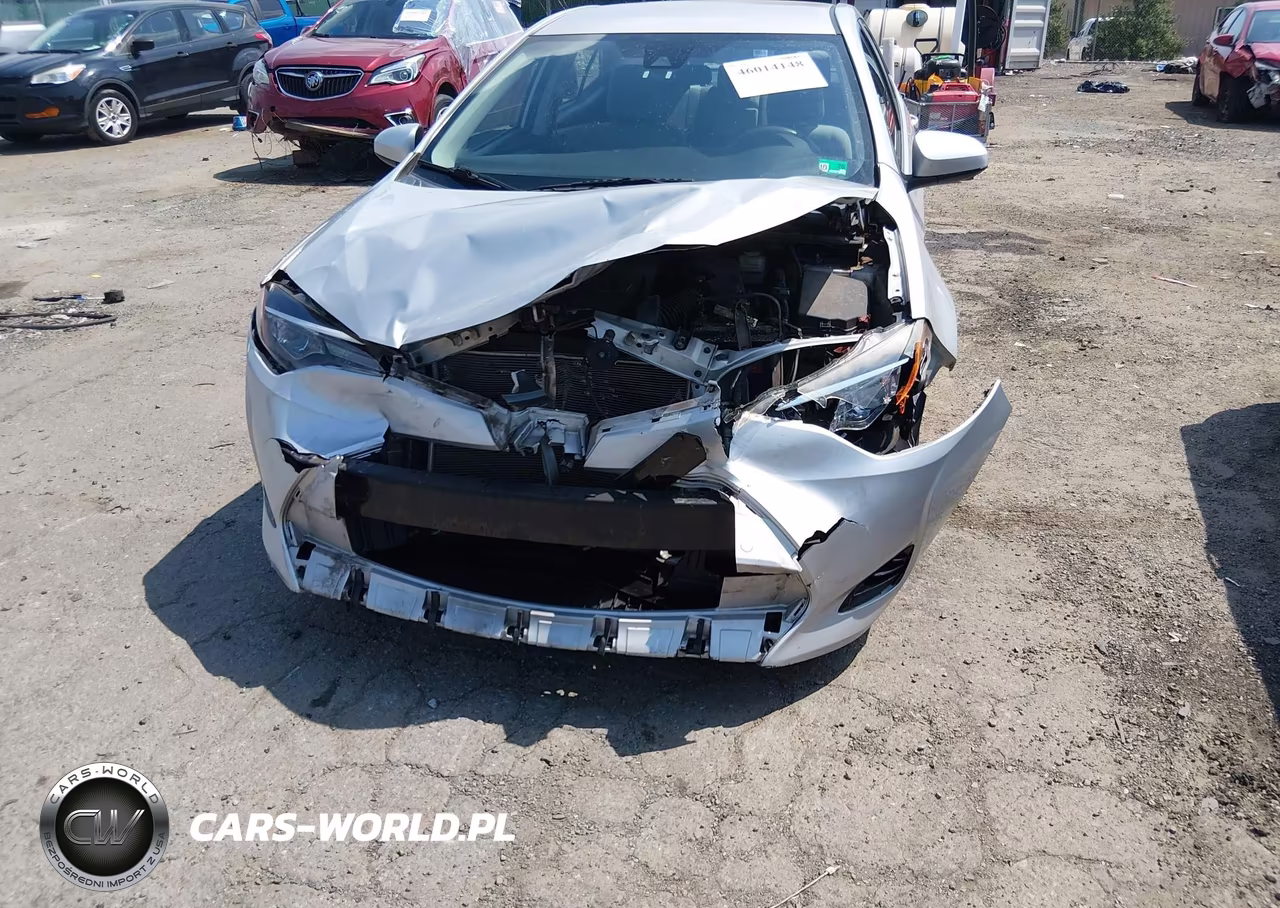 2017 Toyota Corolla Le VIN:2T1BURHE2HC891945 - 6