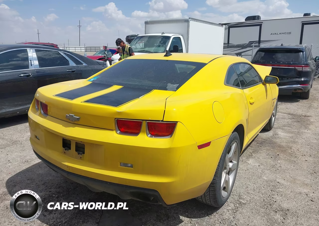 2010 Chevrolet Camaro 2Lt VIN:2G1FC1EV9A9103980 - 4