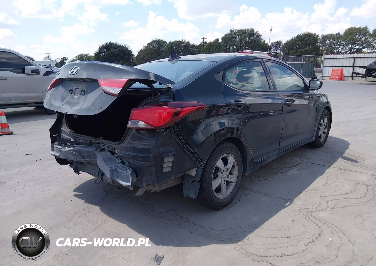 2015 Hyundai Elantra Se VIN:5NPDH4AE3FH652148 - 4