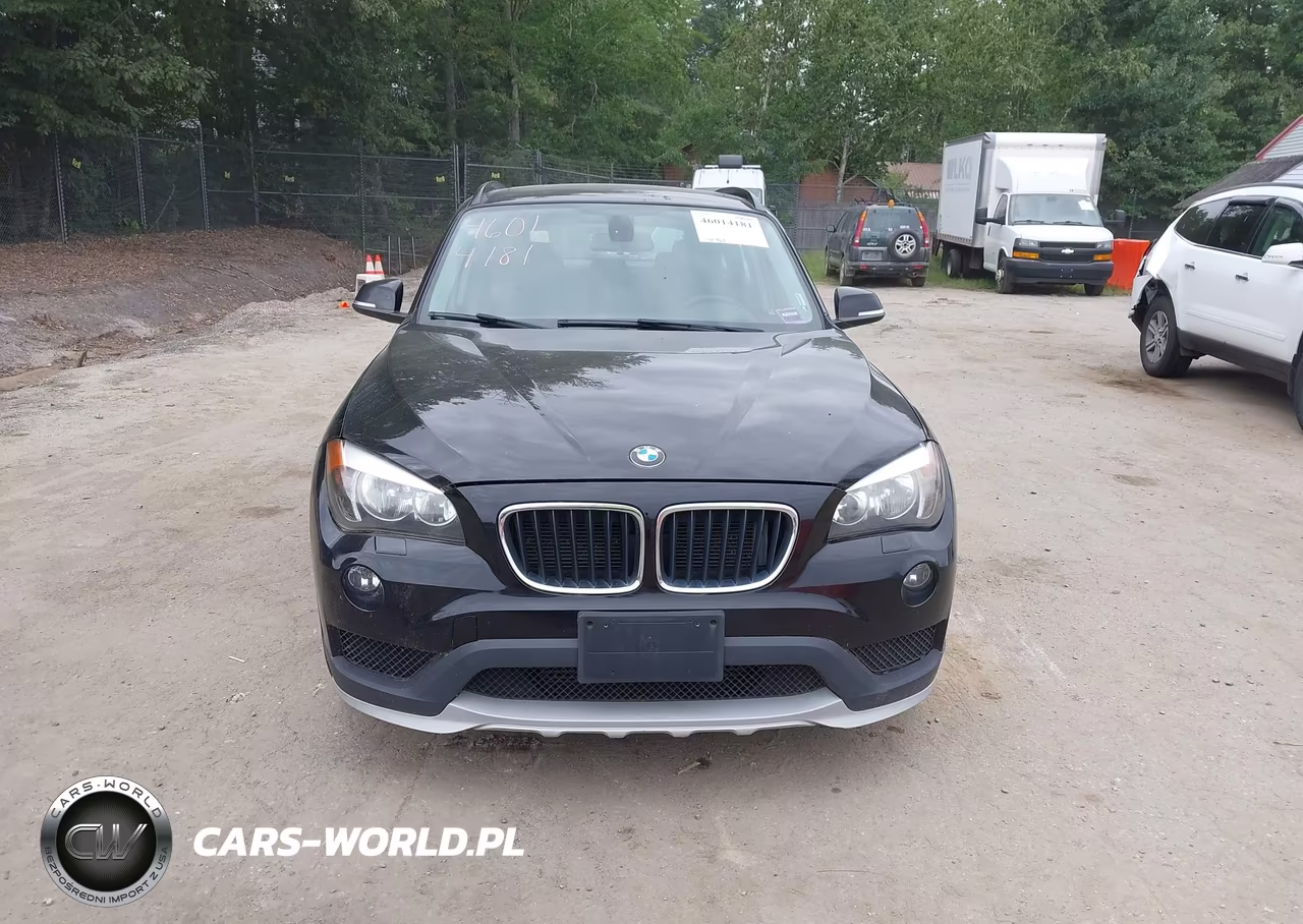 2015 BMW X1 xDrive28I VIN:WBAVL1C52FVY38923 - 13