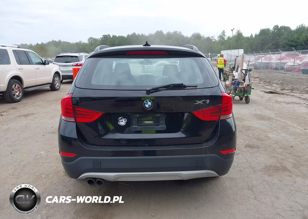 2015 BMW X1 xDrive28I VIN:WBAVL1C52FVY38923 - 15