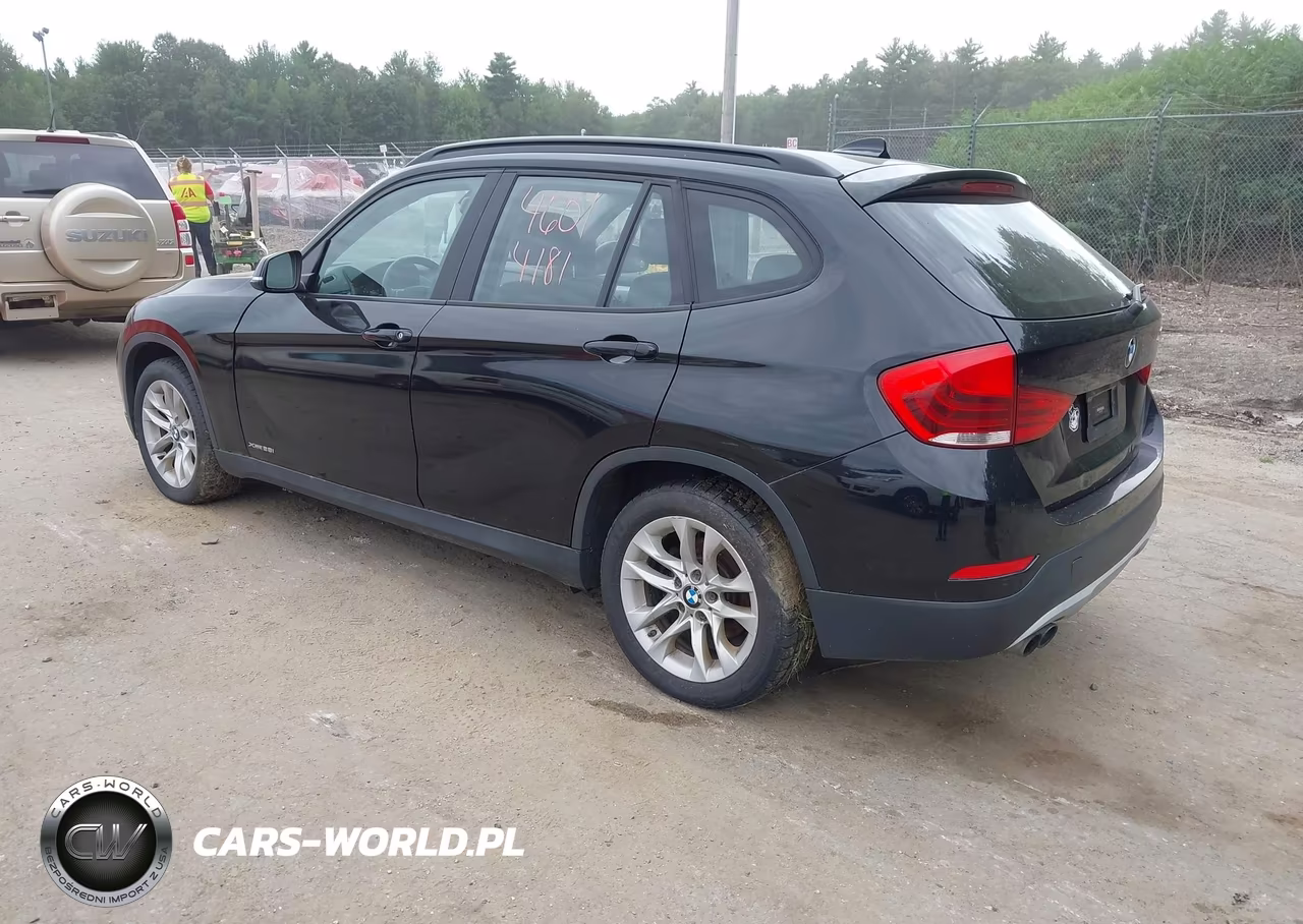 2015 BMW X1 xDrive28I VIN:WBAVL1C52FVY38923 - 3