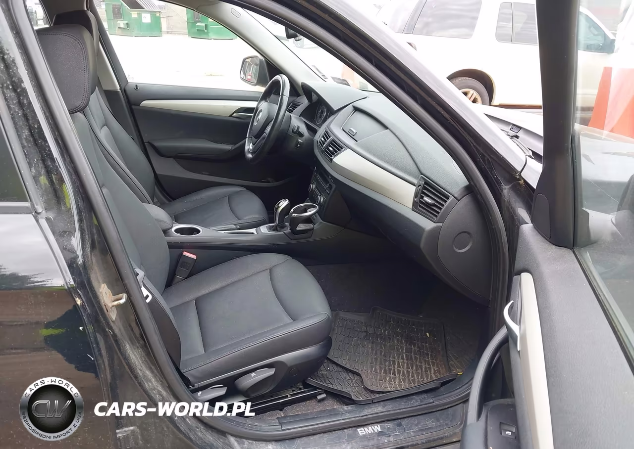 2015 BMW X1 xDrive28I VIN:WBAVL1C52FVY38923 - 5