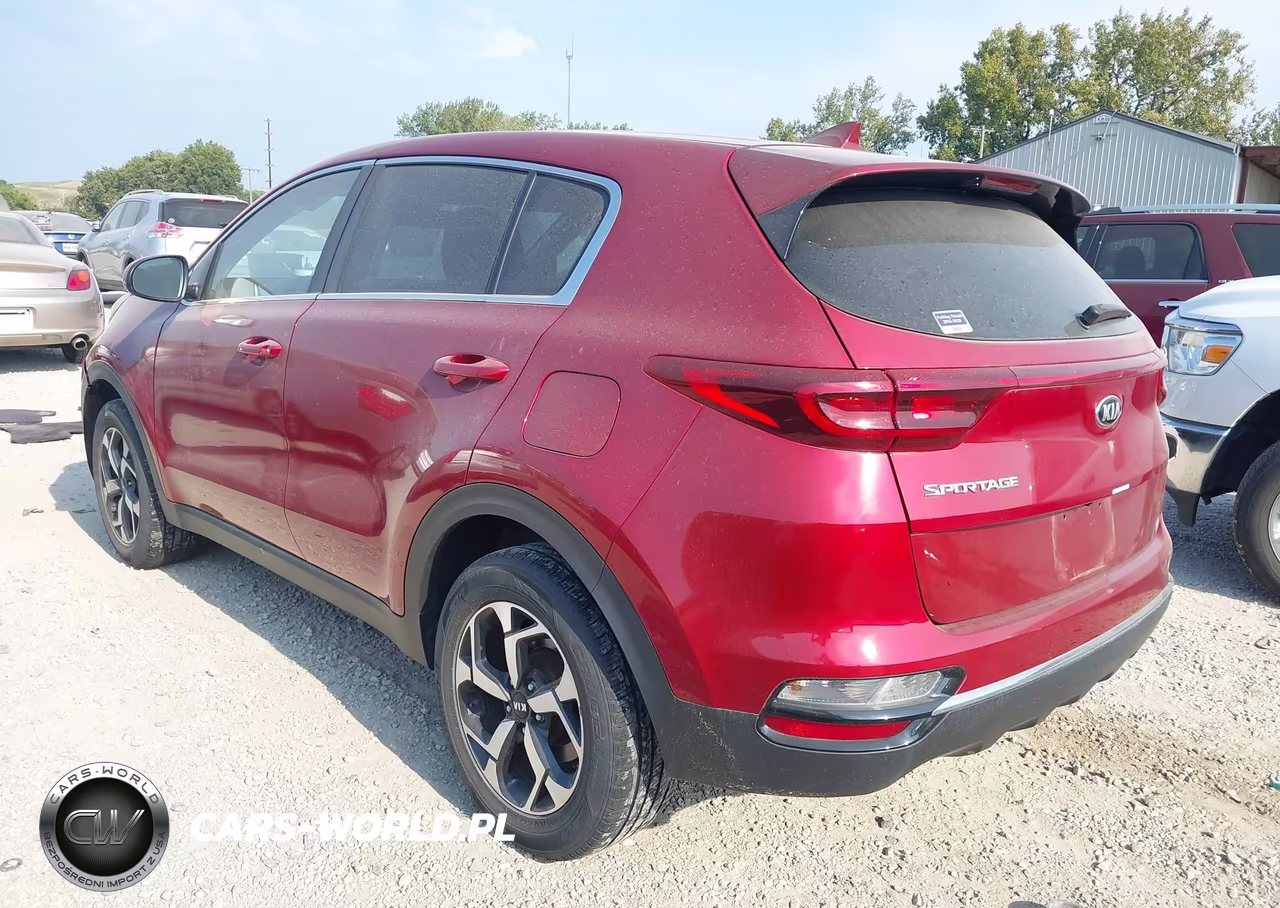 2021 Kia Sportage Lx VIN:KNDPM3ACXM7868209 - 3