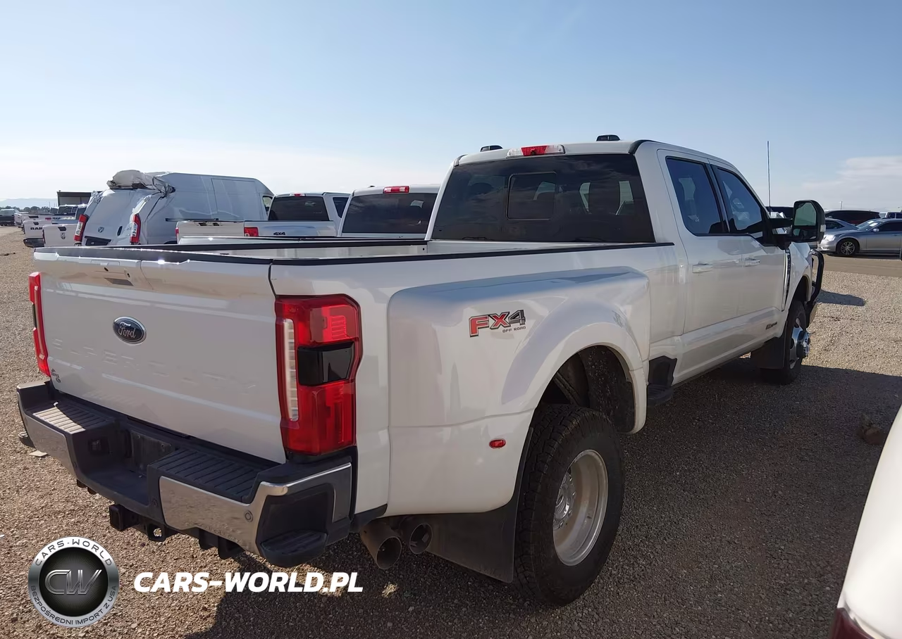 2025 Ford F-350 Lariat VIN:1FT8W3DM7SED23824 - 4